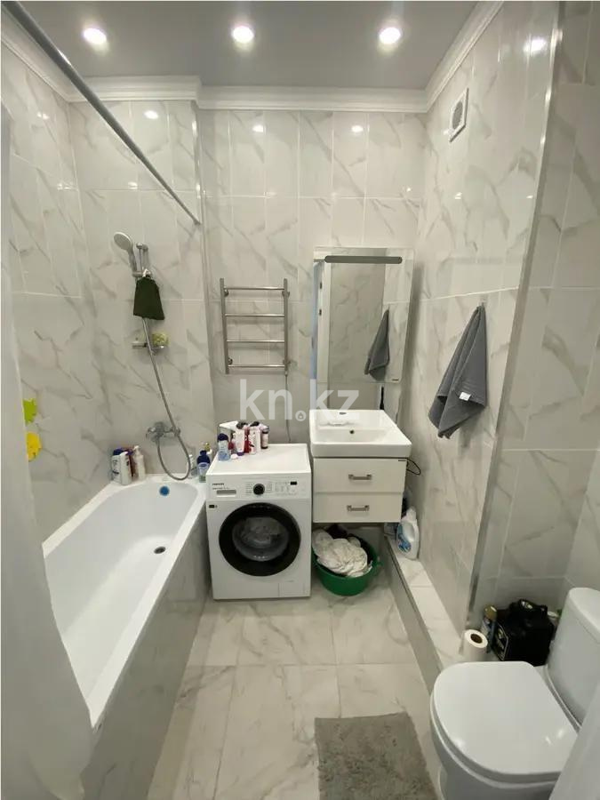 Продажа 2-комнатной квартиры, 78 м², ул. Толе би, дом  50 в Астане - фото 4