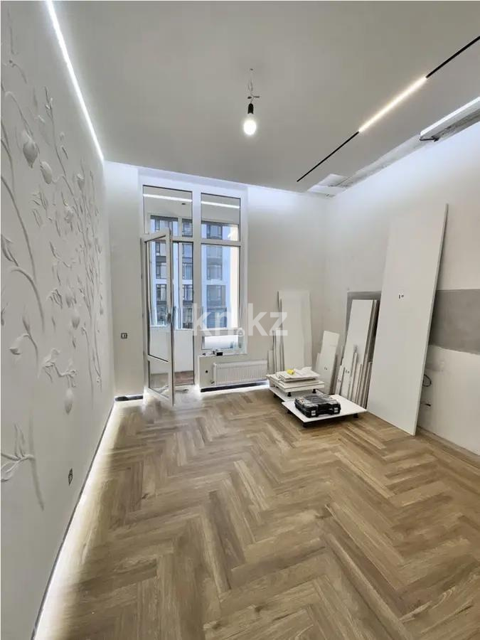 Продажа 4-комнатной квартиры, 116.8 м² в Астане - фото 2