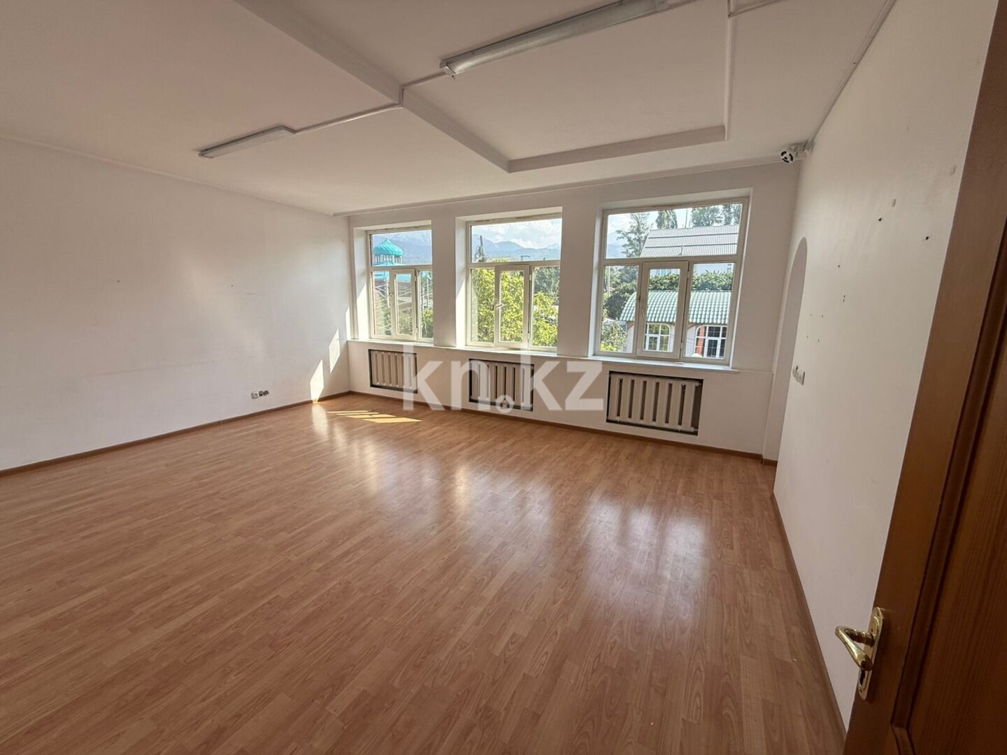 Аренда 9-комнатного дома, 450 м² в Алматы - фото 15