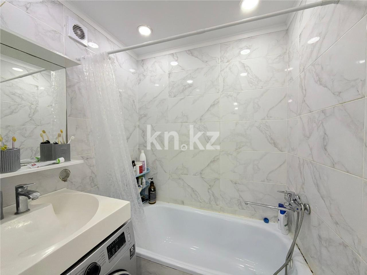 Продажа 3-комнатной квартиры, 70.5 м² в Астане - фото 10