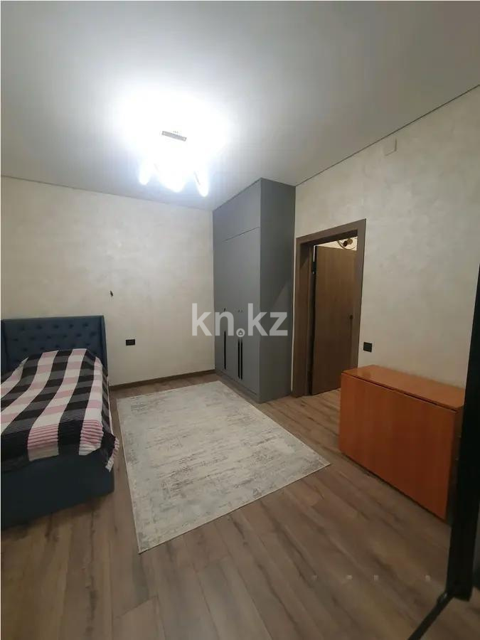 Продажа 4-комнатной квартиры, 107 м², ул. Халиуллина, дом  140/5 в Алматы - фото 3