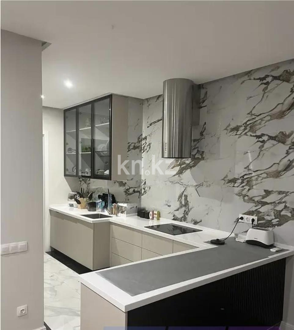 Продажа 4-комнатной квартиры, 129 м², ул. Калдаякова в Астане - фото 2