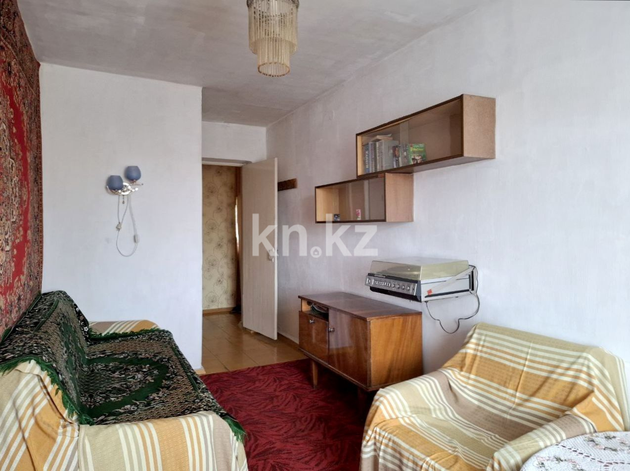 Продажа 3-комнатной квартиры, 57 м², пр. Назарбаева, дом  34 в Усть-Каменогорске - фото 3