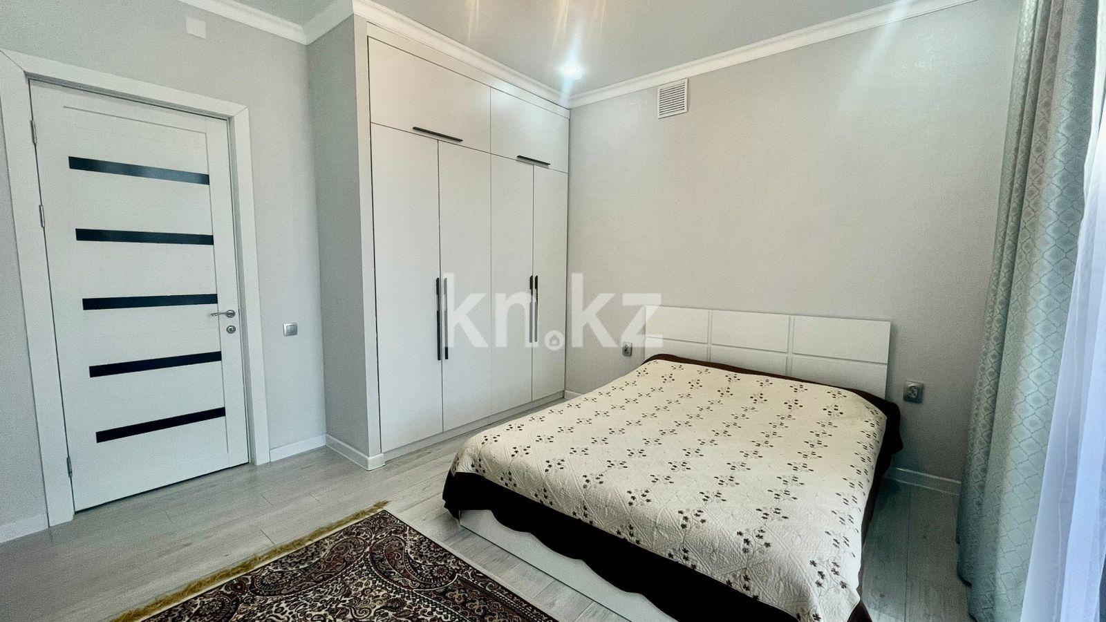 Продажа 3-комнатной квартиры, 63 м², ул. Ашимова в Караганде - фото 3