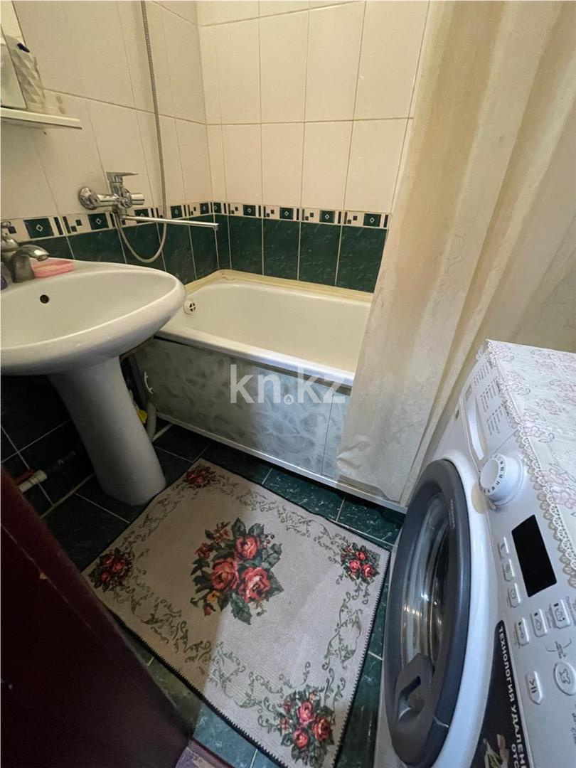 Продажа 4-комнатной квартиры, 73 м², ул. Гапеева в Караганде - фото 16