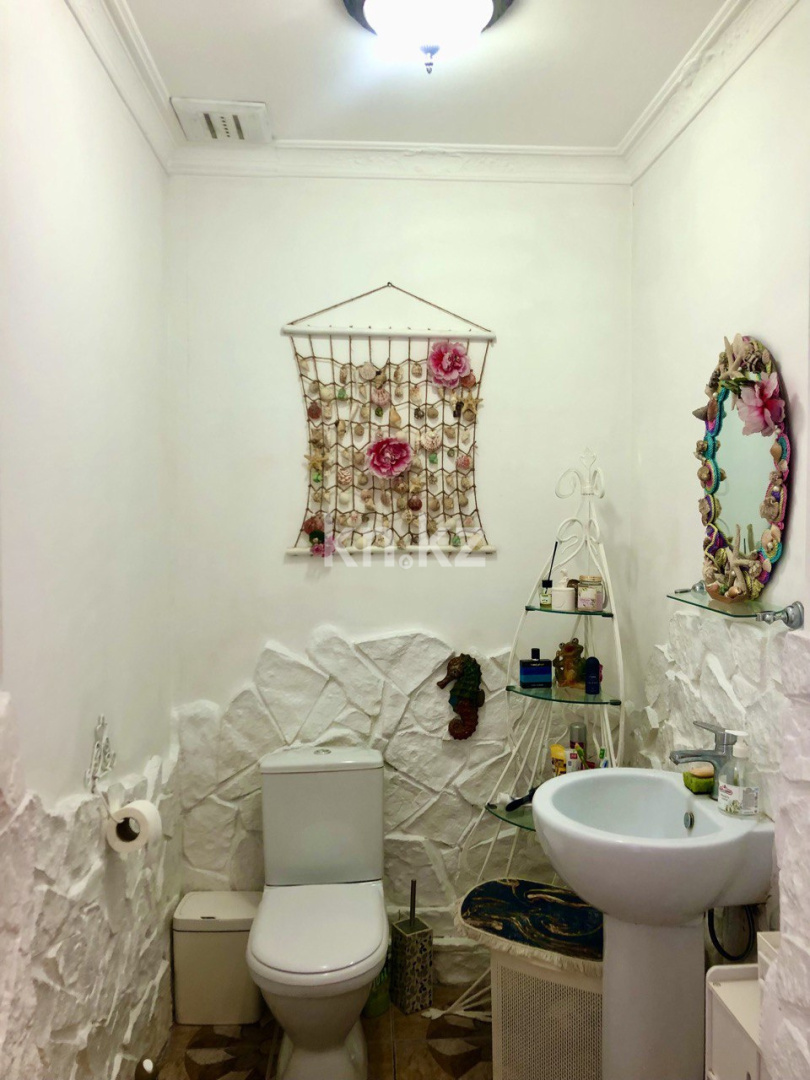 Продажа 5-комнатного дома, 230 м², ул. Халиуллина в Алматы - фото 13