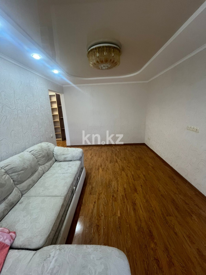 Продажа 2-комнатной квартиры, 49.7 м² в Уральске - фото 2
