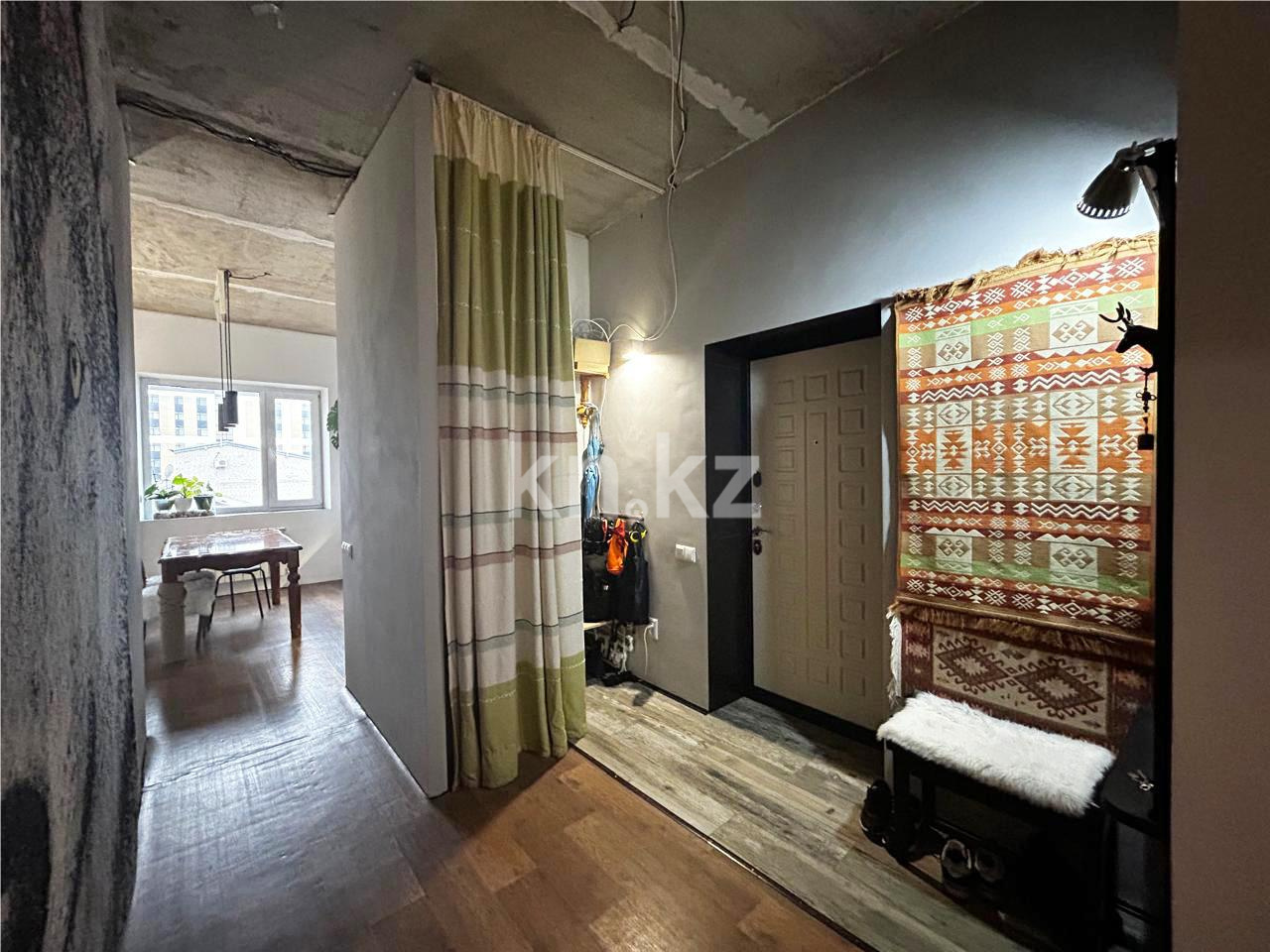 Продажа 3-комнатной квартиры, 95 м², ул. Муканова в Караганде - фото 12