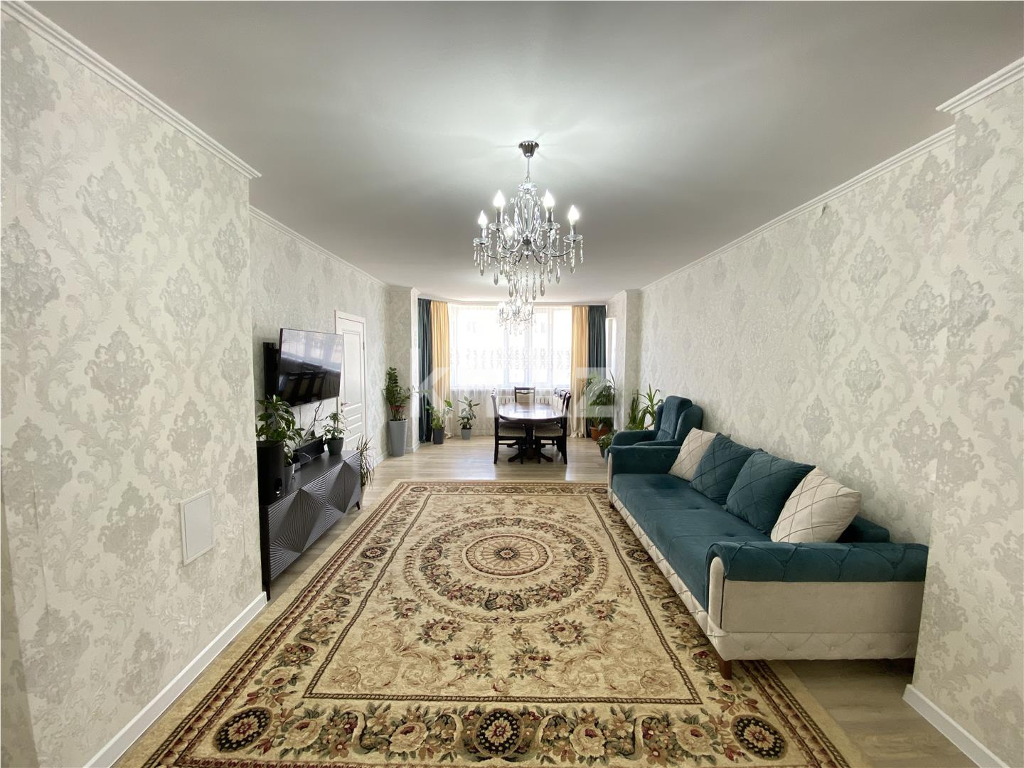 Продажа 4-комнатной квартиры, 131.9 м² в Астане