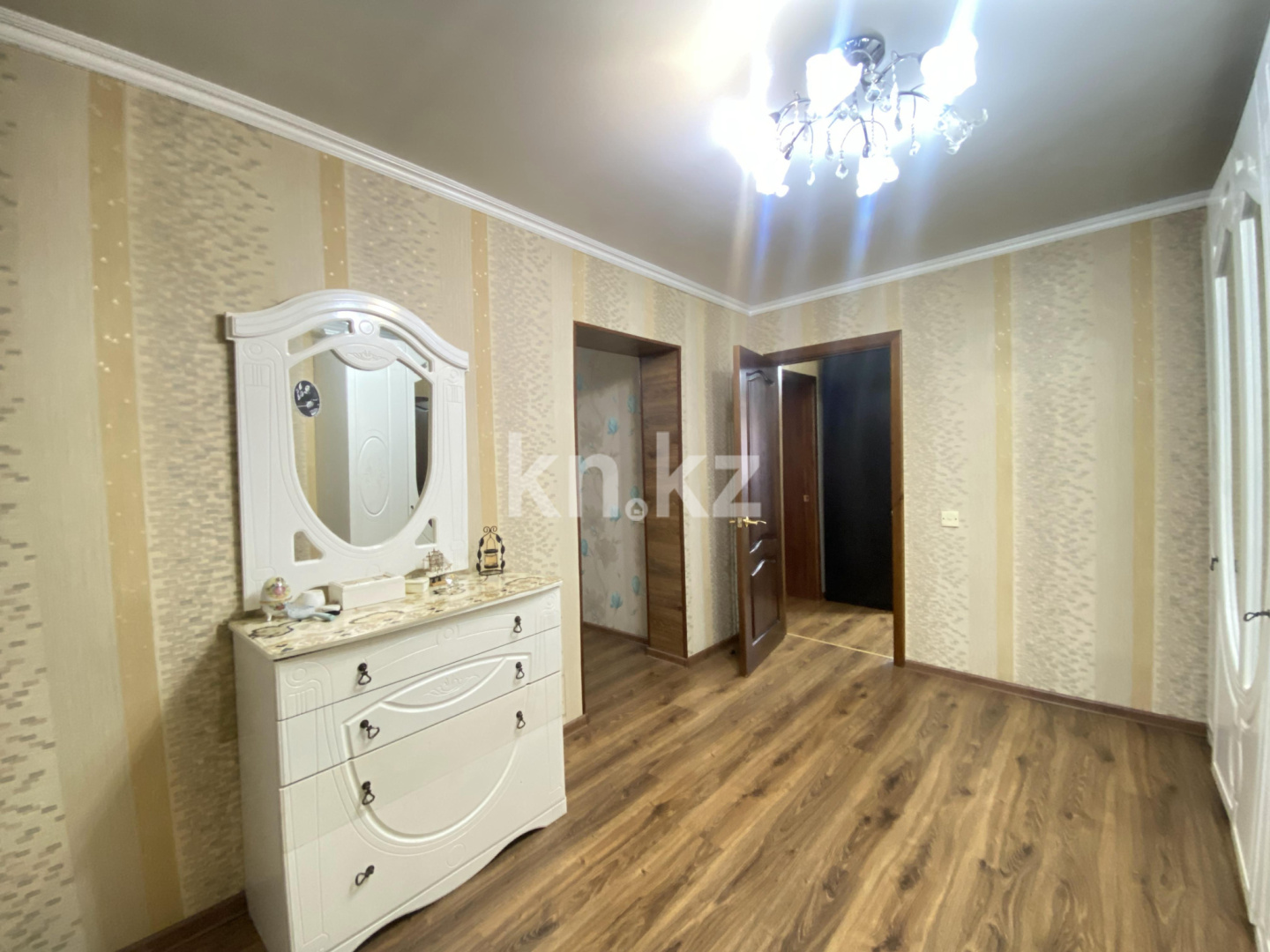 Продажа 5-комнатного дома, 214 м², ул. Четская в Караганде - фото 28