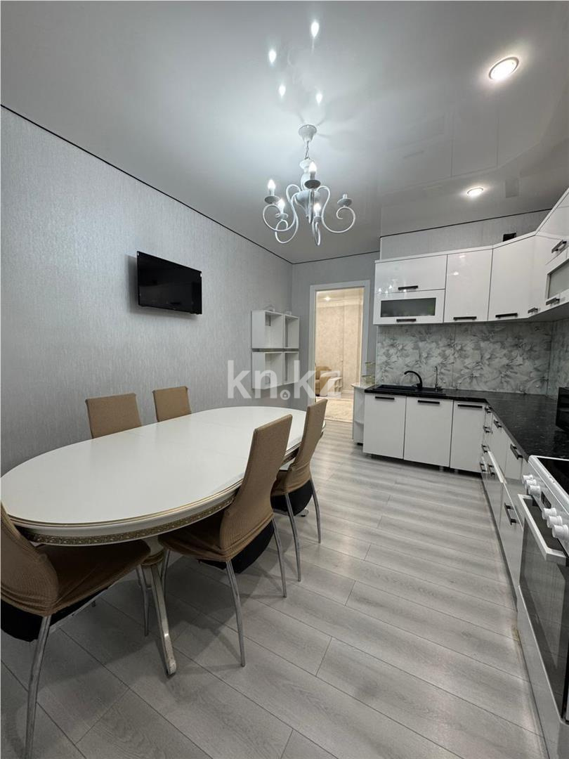 Продажа 4-комнатной квартиры, 125 м² в Астане