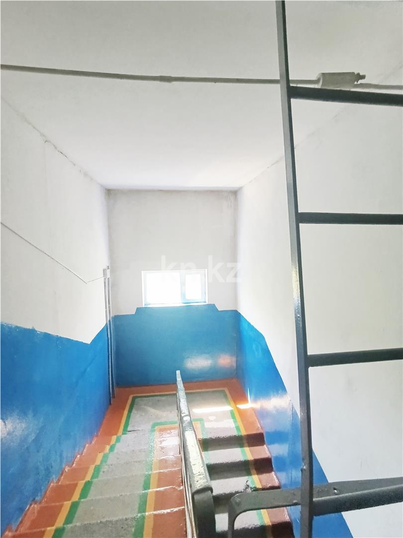 Продажа 3-комнатной квартиры, 62 м², мкр-н 23, дом  32 в Караганде - фото 14