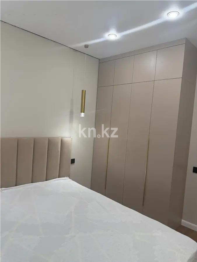 Продажа 2-комнатной квартиры, 47 м², ул. Туркестан, дом  115 в Алматы - фото 2