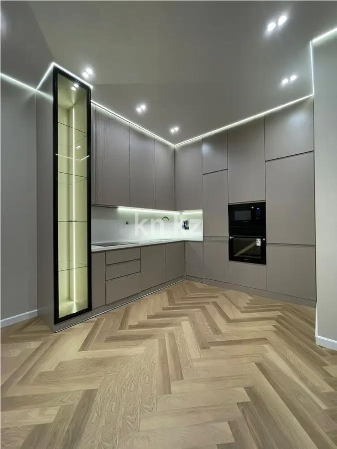 Продажа 3-комнатной квартиры, 80 м², ул. Розыбакиева, дом  197/2 в Алматы - фото 4