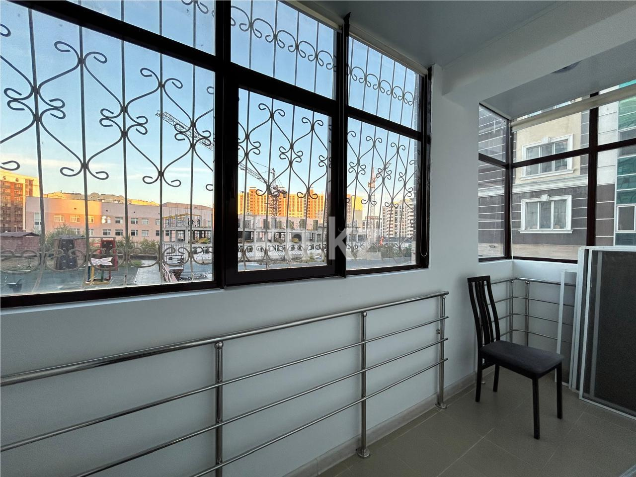 Продажа 4-комнатной квартиры, 134 м², ул. Нарикбаева в Астане - фото 18