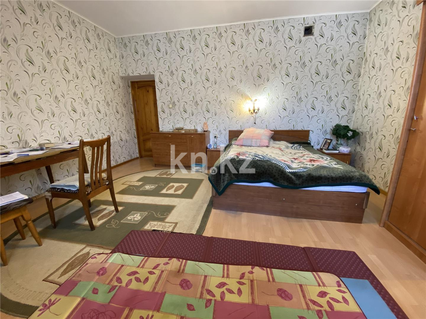 Продажа 7-комнатного дома, 372 м², ул. Аманжолова в Караганде - фото 8