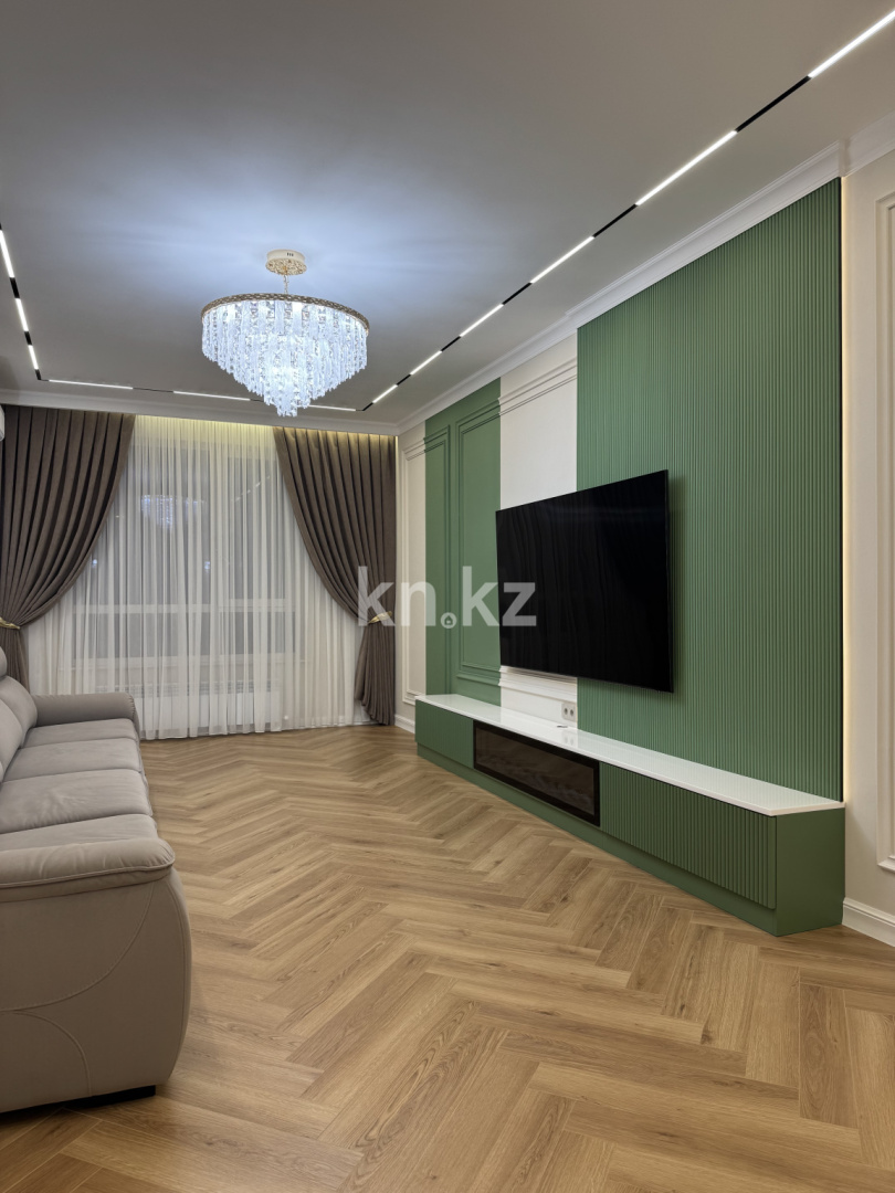 Продажа 3-комнатной квартиры, 115 м², ул. Утеген батыра, дом  11д в Алматы - фото 9