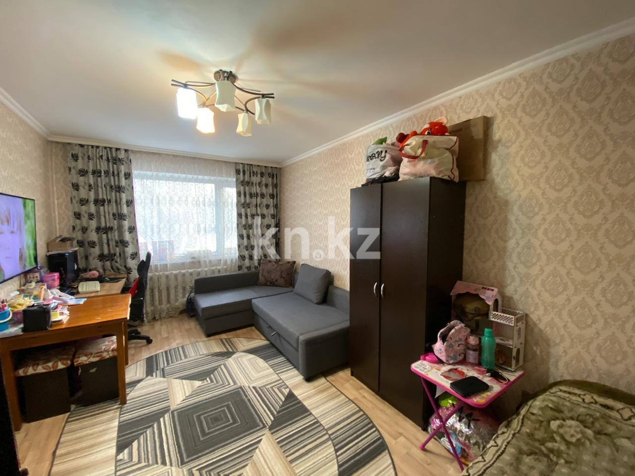 Продажа 1-комнатной квартиры, 30 м², ул. Дюсембекова в Караганде