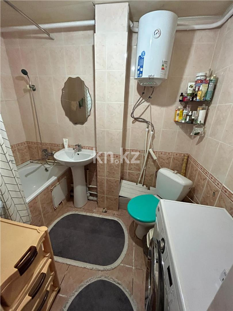 Продажа 2-комнатной квартиры, 47 м², ул. Муканова в Караганде - фото 5