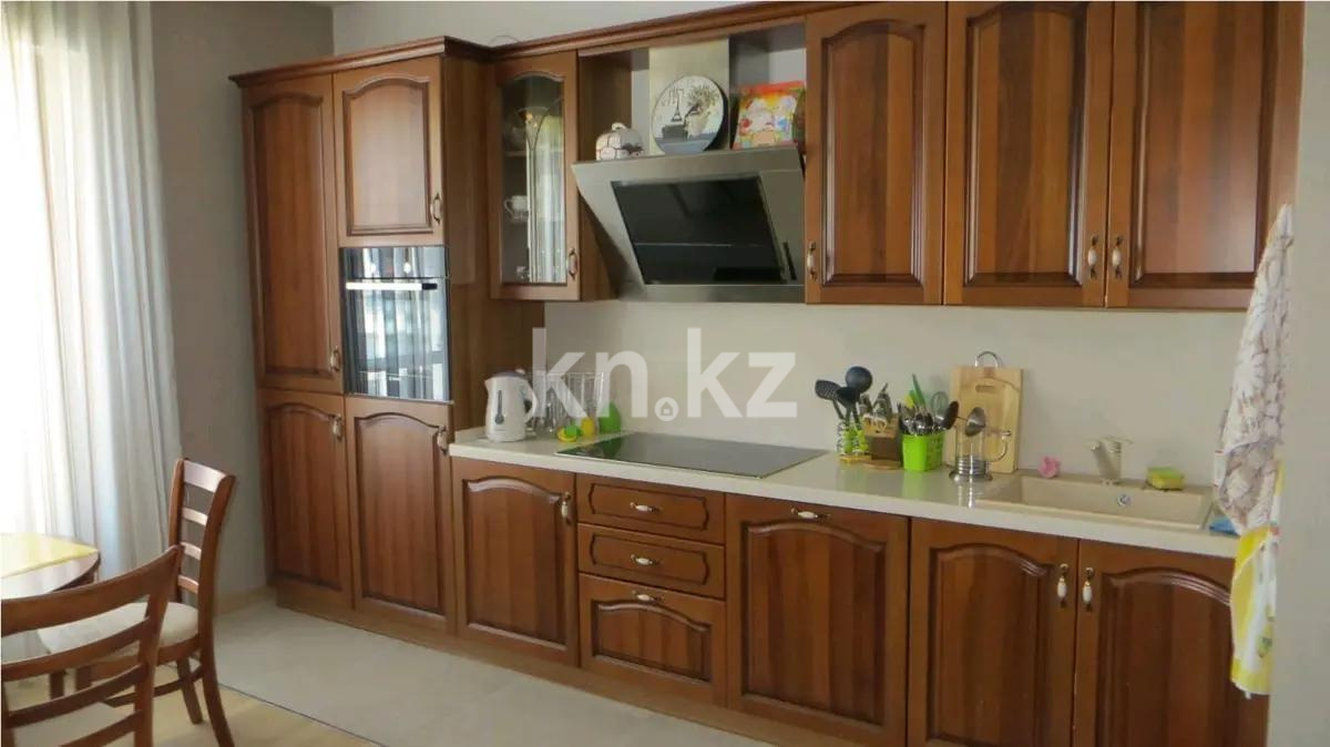 Продажа 3-комнатной квартиры, 98.2 м², бул. Бухар Жырау, дом  27/5 в Алматы - фото 4