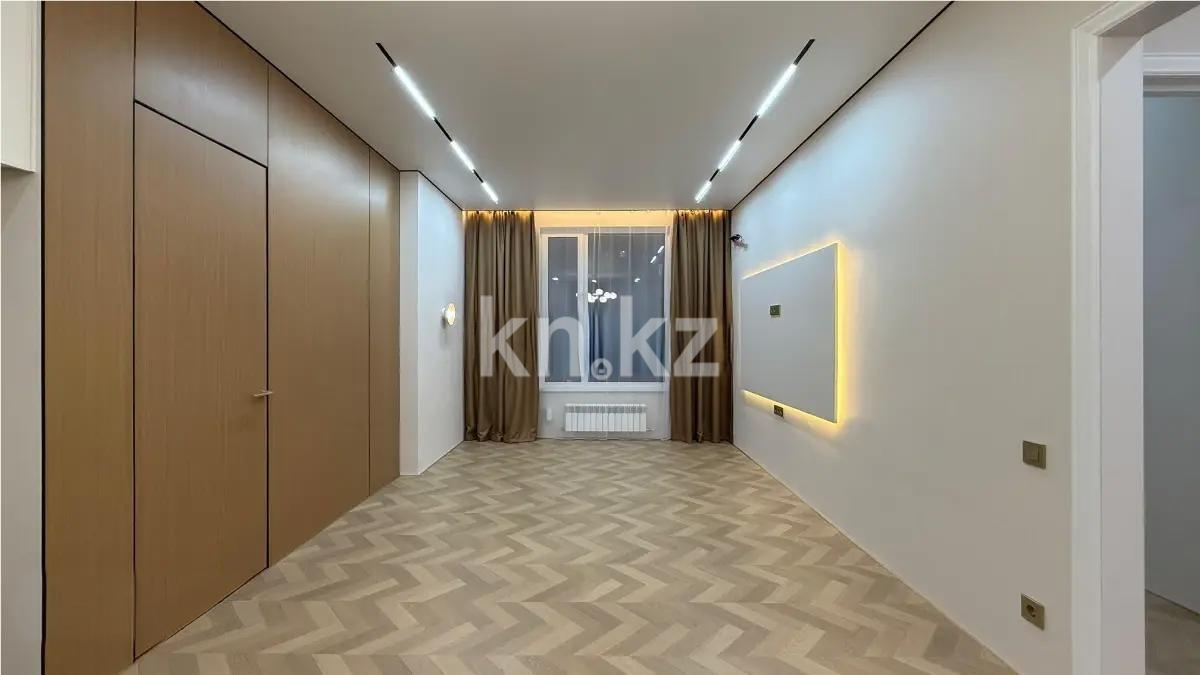 Продажа 3-комнатной квартиры, 71.2 м², ул. Хусейна бен Талала, дом  30 в Астане