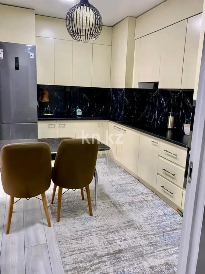 Продажа 3-комнатной квартиры, 90.4 м² в Алматы - фото 4