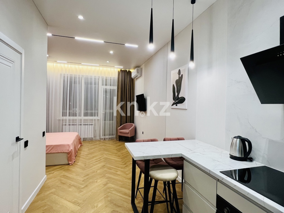 Аренда 1-комнатной квартиры посуточно, 37 м², Сейфуллина, дом  416 - ул. Макатаева в Алматы - фото 7