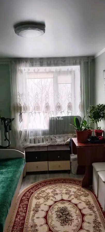 Продажа 4-комнатной квартиры, 62 м², мкр-н 14, дом  22 в Караганде - фото 3