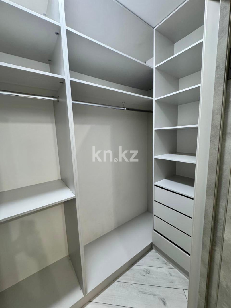 Продажа 2-комнатной квартиры, 56 м², Сейфуллина в Алматы - фото 9