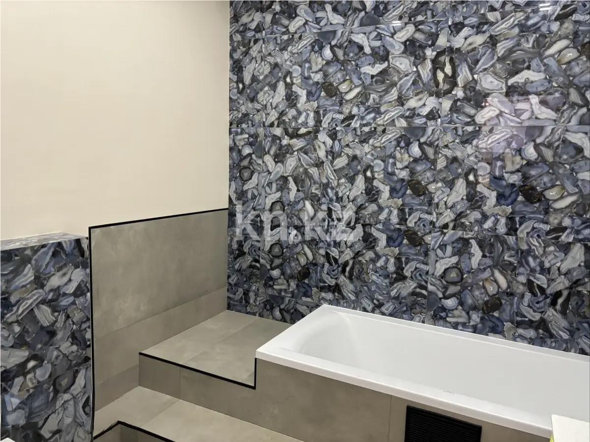 Продажа 4-комнатной квартиры, 202 м² в Астане - фото 7