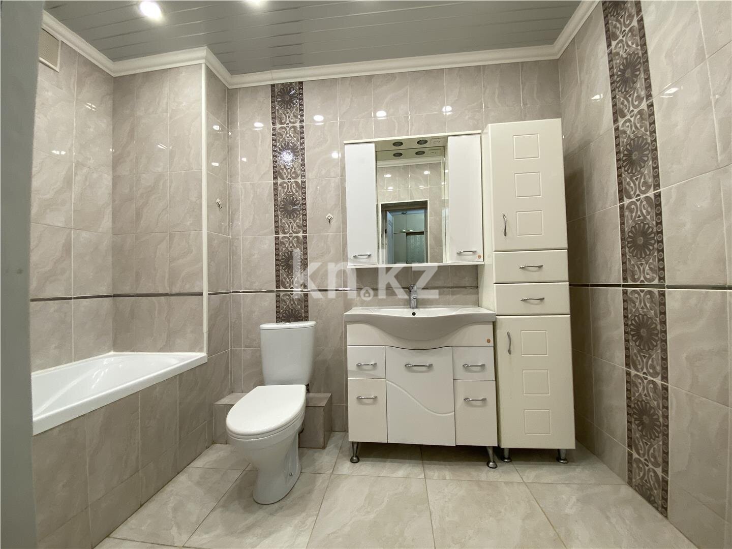 Продажа 3-комнатной квартиры, 120 м² в Астане - фото 14