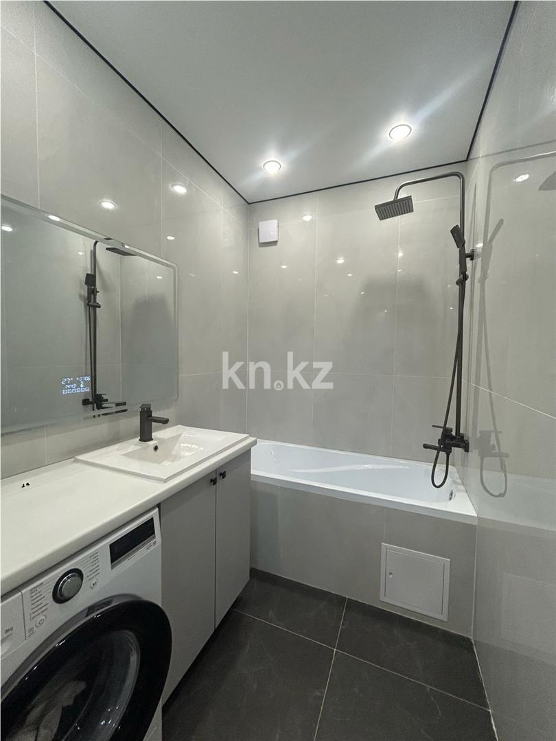 Продажа 3-комнатной квартиры, 84.5 м², ул. Бухар жырау, дом  32 в Астане - фото 18