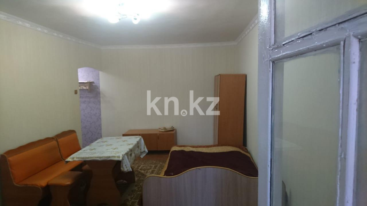 Аренда 1-комнатной квартиры посуточно, 25 м², Айтеке би, дом  52 в Таразе - фото 2