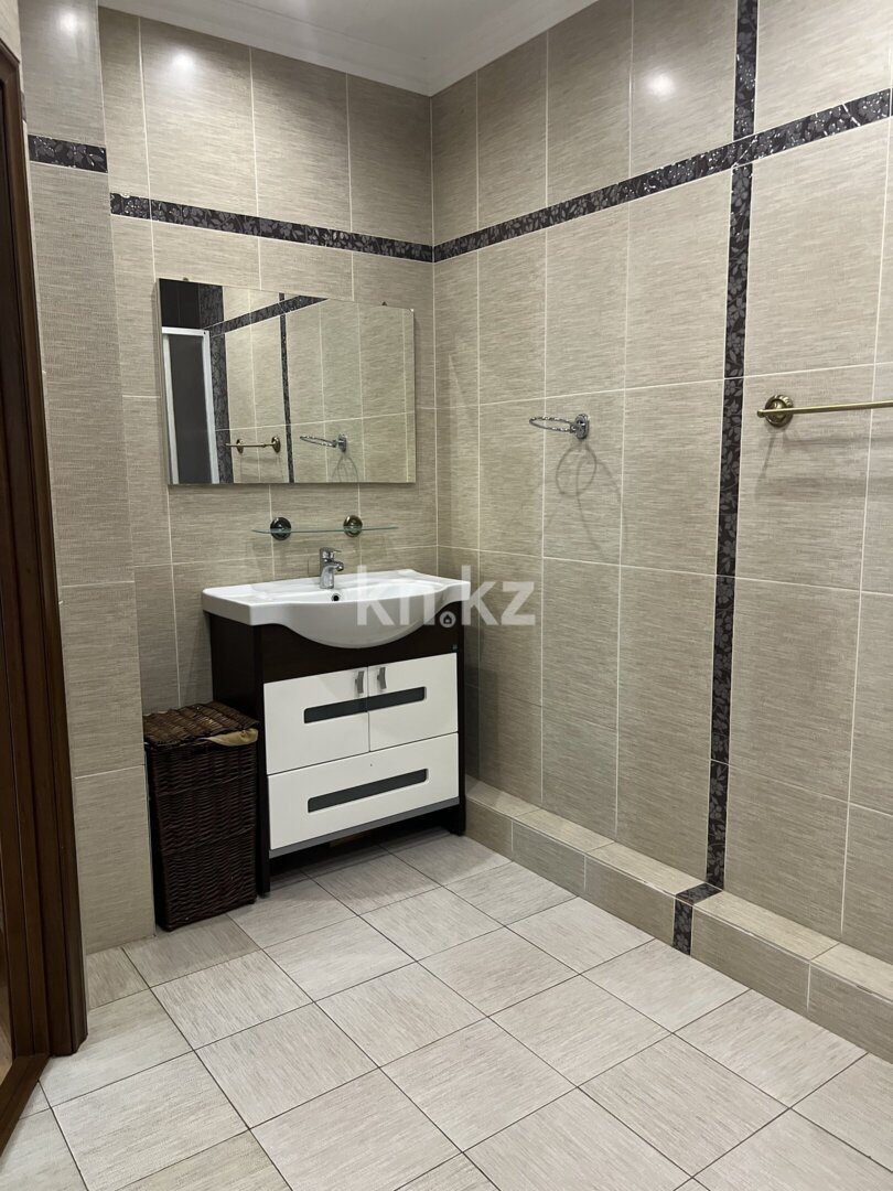 Продажа 2-комнатной квартиры, 80 м² в Караганде - фото 17