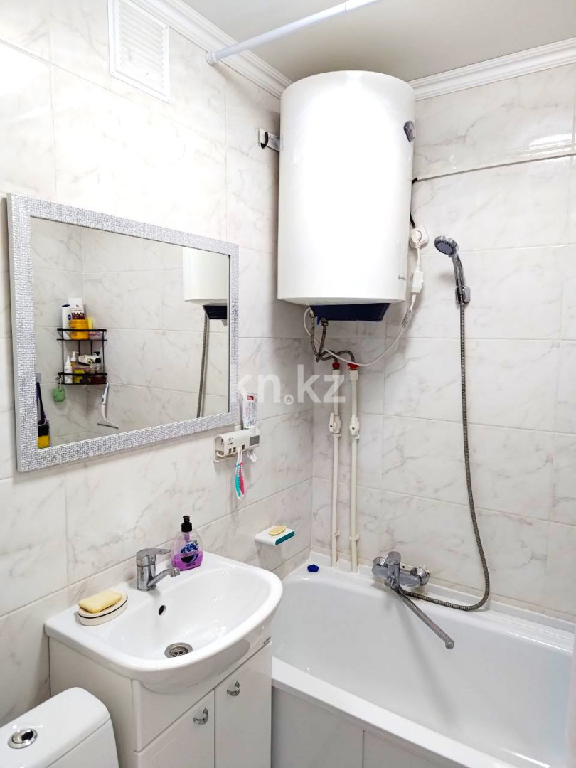 Продажа 3-комнатной квартиры, 55 м², ул. Ишимская в Караганде - фото 9