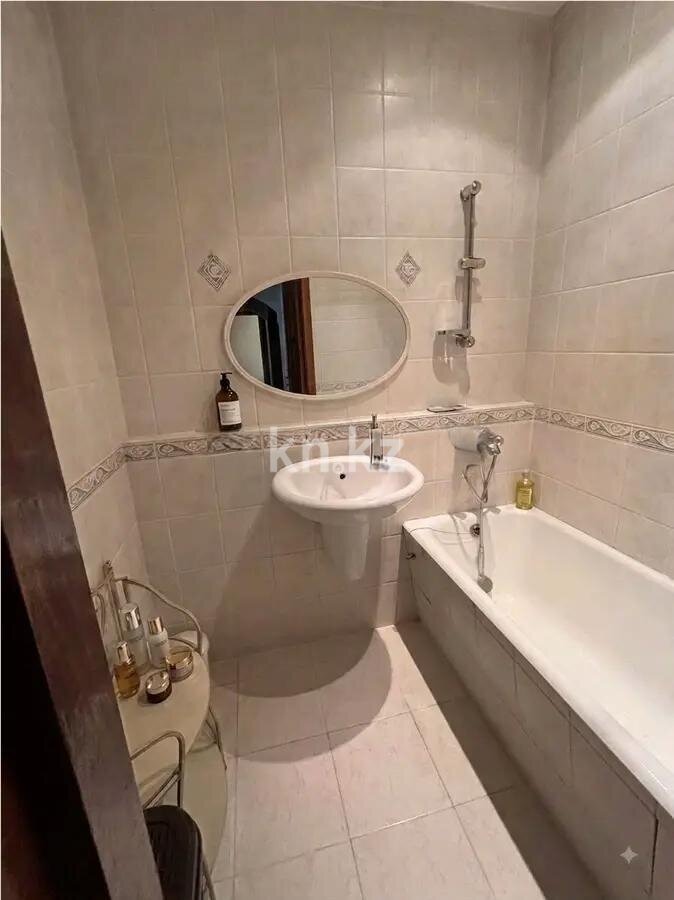 Продажа 2-комнатной квартиры, 60 м² в Алматы - фото 4