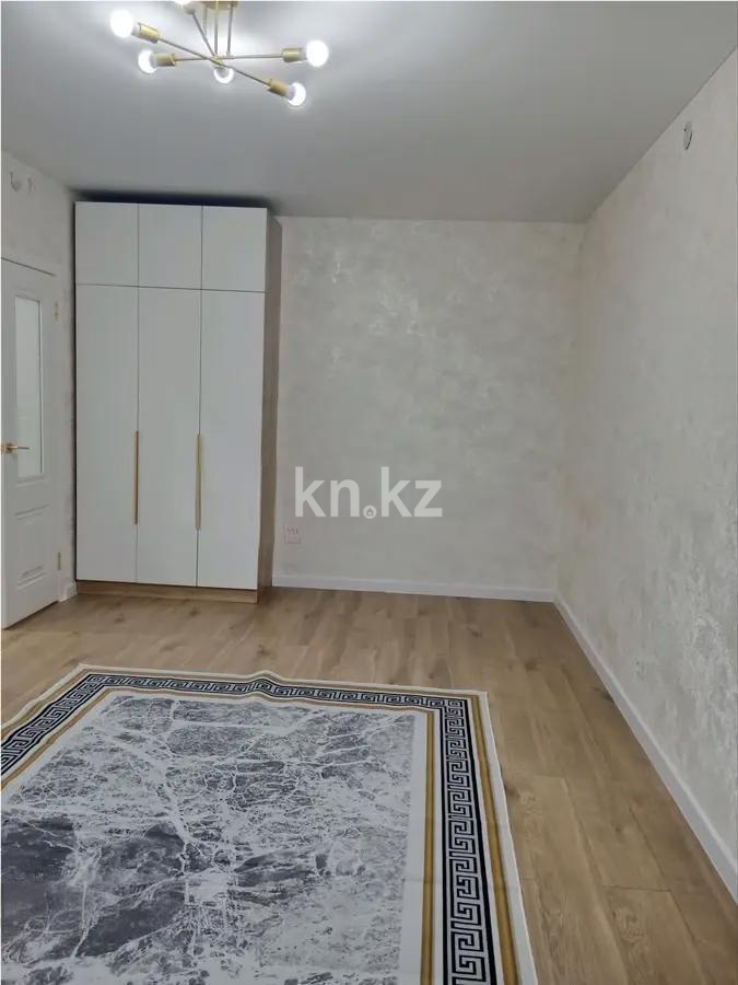 Продажа 1-комнатной квартиры, 35 м², ул. Хусейна бен Талала, дом  41 в Астане - фото 2