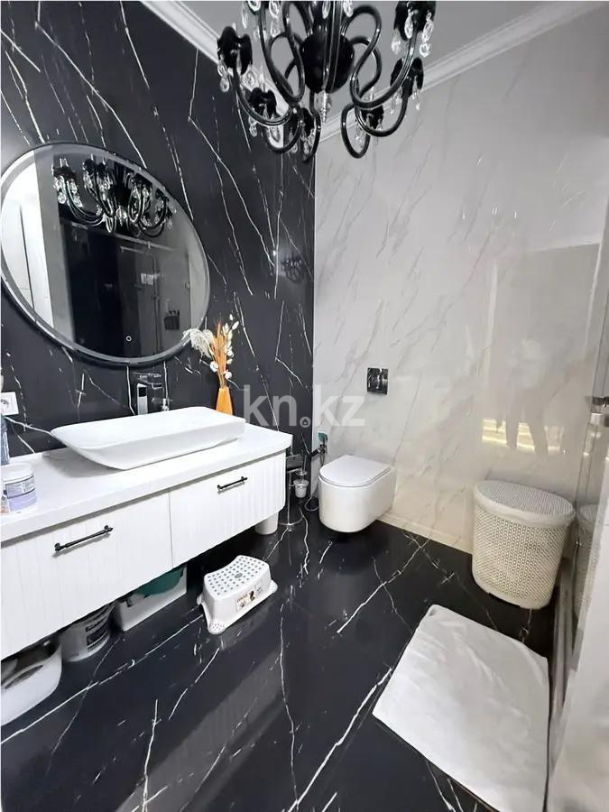 Продажа 3-комнатной квартиры, 132.3 м² в Алматы - фото 4