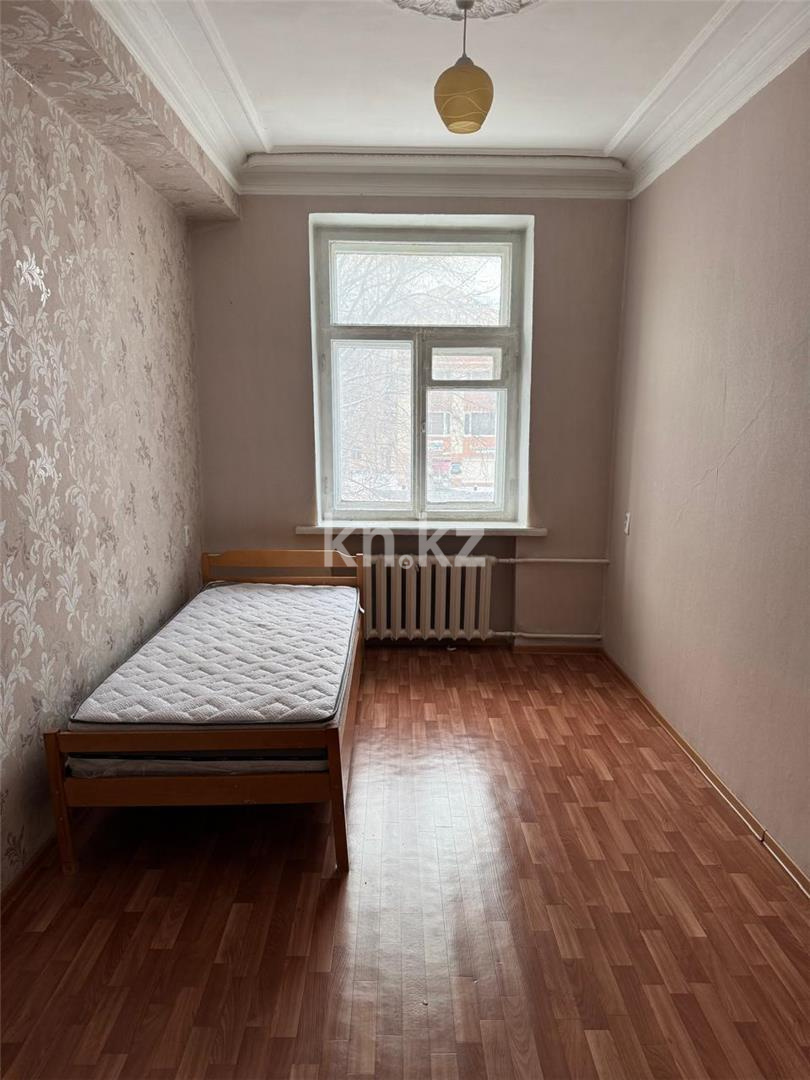 Продажа 3-комнатной квартиры, 68 м², пр. Бухар-жырау в Караганде - фото 3