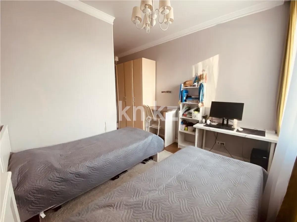 Продажа 4-комнатной квартиры, 94 м², ул. Керей, Жанибек хандар, дом  28 в Астане - фото 3