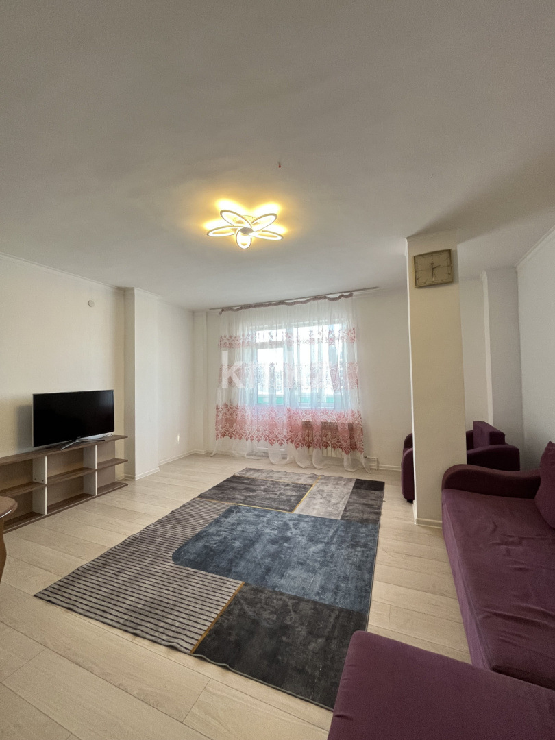 Аренда 3-комнатной квартиры, 85 м² в Астане