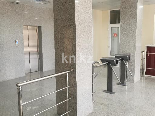 Аренда , пр. Султана Бейбарыса, дом  500 в Атырау - фото 4