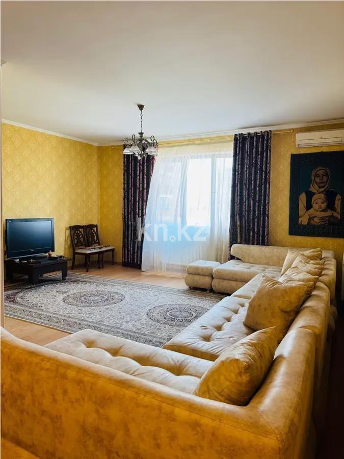 Продажа 3-комнатной квартиры, 124 м², пр. Кошкарбаева, дом  26б в Астане