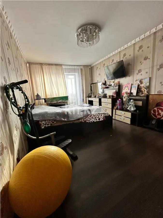 Продажа 4-комнатной квартиры, 98 м² в Караганде - фото 4