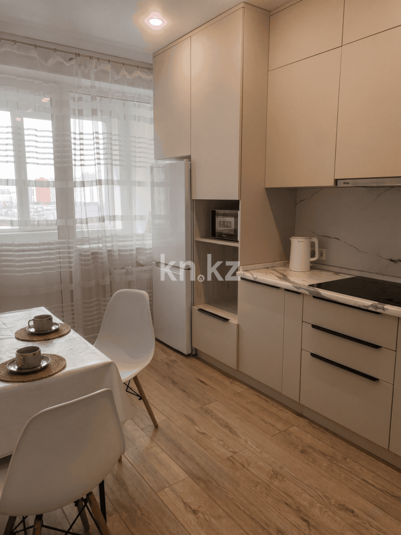 Аренда 1-комнатной квартиры посуточно, 39 м² в Астане - фото 10