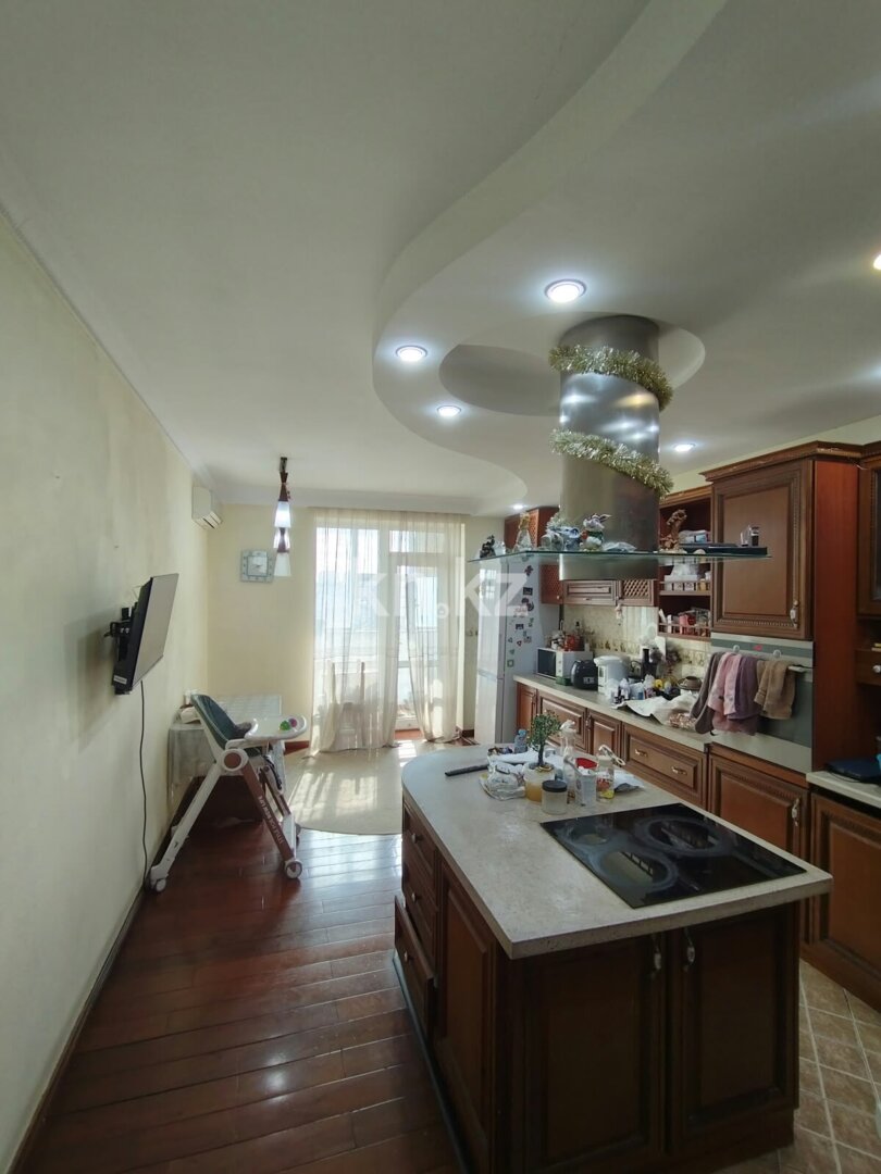 Продажа 5-комнатной квартиры, 190 м² в Астане - фото 8