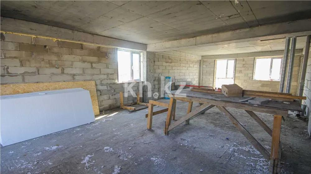 Продажа 1-комнатной квартиры, 30 м², ул. Ауэзова, дом  44а в Алматы