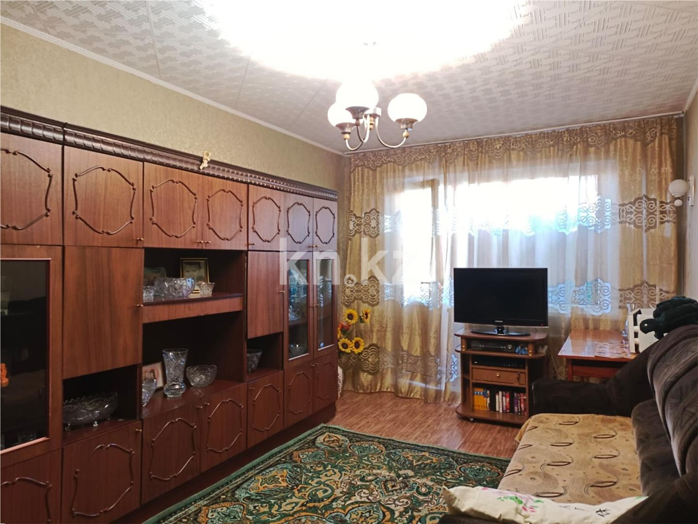 Продажа 3-комнатной квартиры, 63 м², мкр-н 22 в Караганде - фото 3