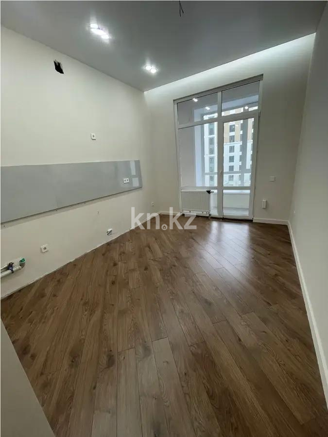 Продажа 3-комнатной квартиры, 90 м², ул. Нажимеденова, дом  28 в Астане - фото 3