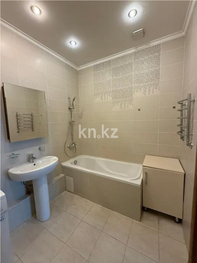 Продажа 3-комнатной квартиры, 85 м², ул. Кунаева, дом  12 в Астане - фото 5